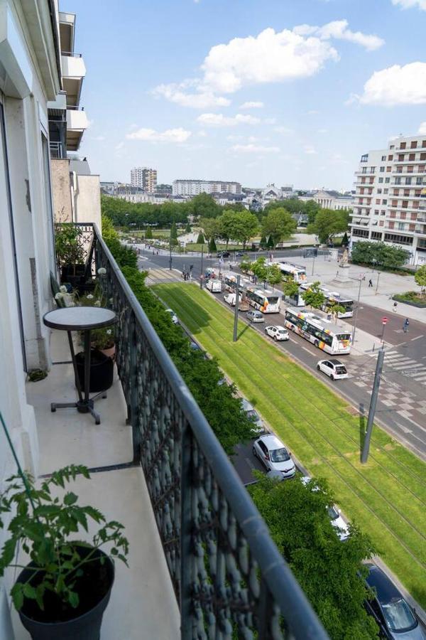 アンジェHaussmanienアパートメント エクステリア 写真